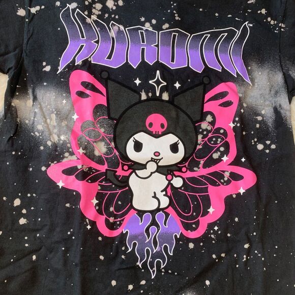 NEW Sanrio Kuromi Graphic Tee Bleach Distressed Graphic T-shirt M Medium - Picture 2 of 5